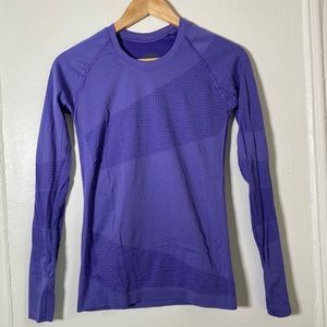 Oiselle running top